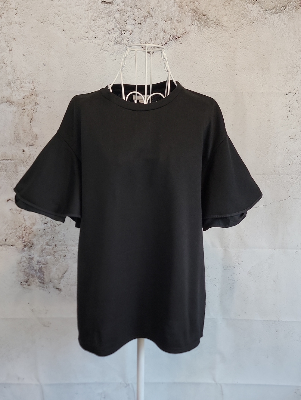 Halogen Black Knit Crewneck Sweater W/ Large Petal Sleeves Womens Size M